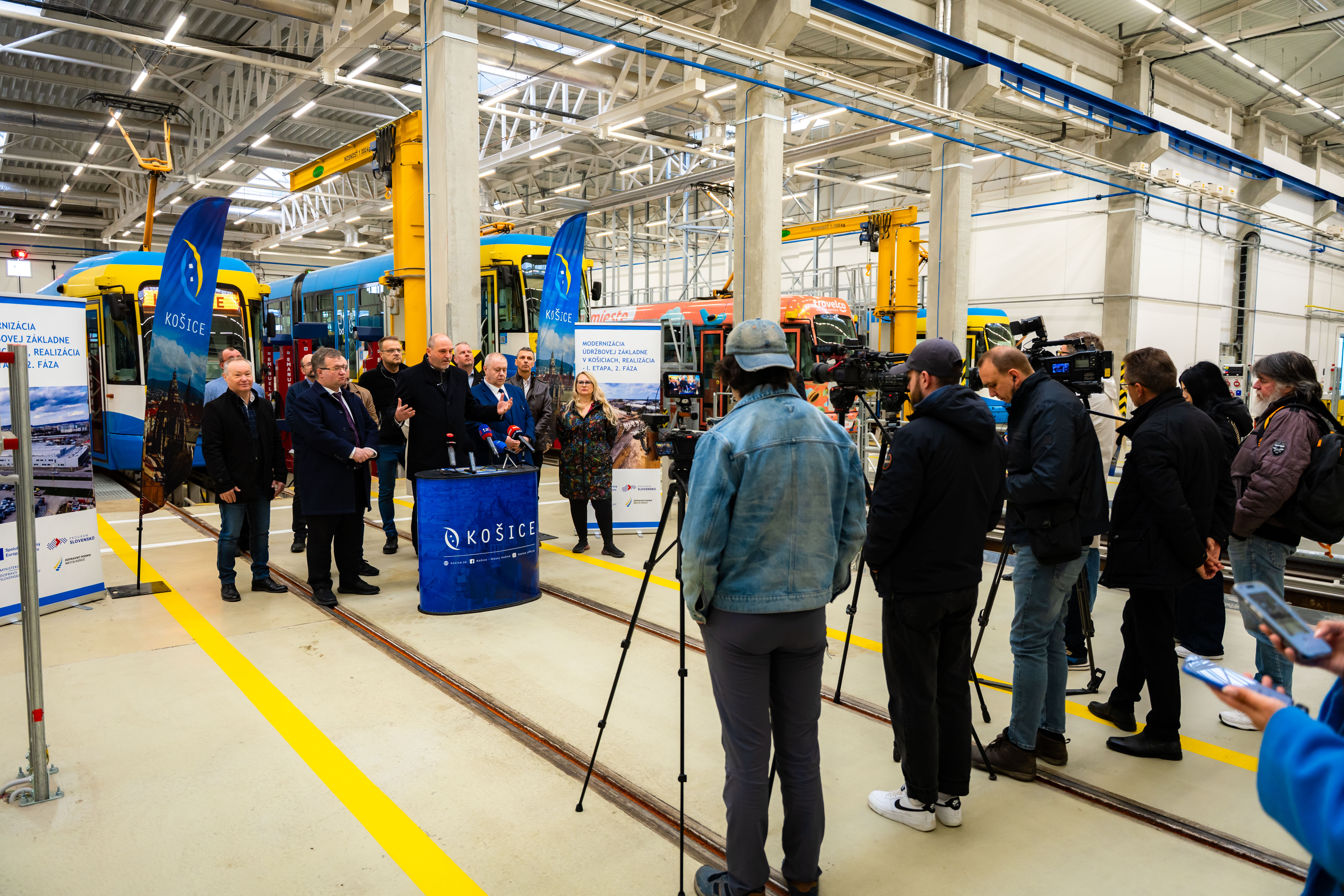 Tlacovy brifing - Modernizacia udrzbovej zakladne (MUZ) 1 a 2  elektrickove depo-1-13